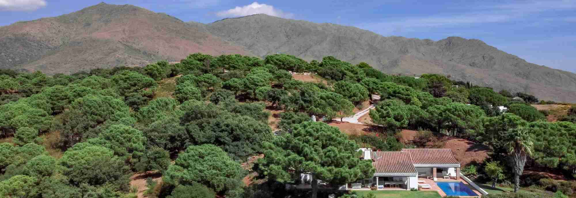 Finca privada con vistas a África y muy cerca de la Costa del Sol